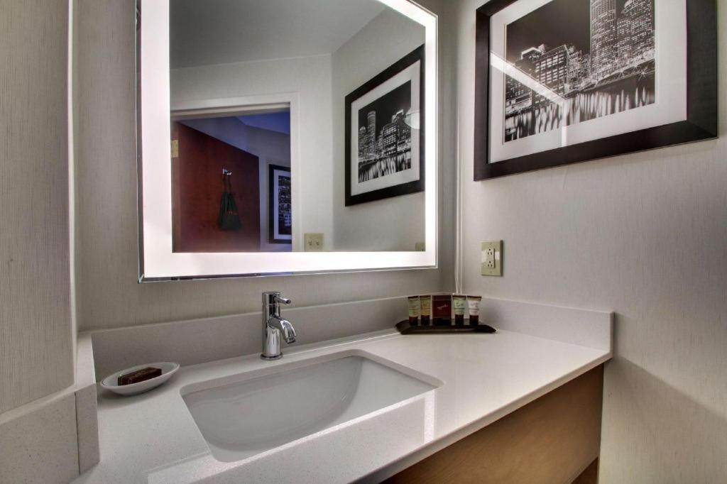 Best Western Plus Boston Hotel Dış mekan fotoğraf