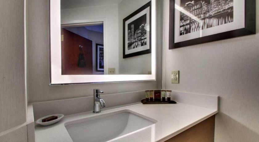 Best Western Plus Boston Hotel Dış mekan fotoğraf